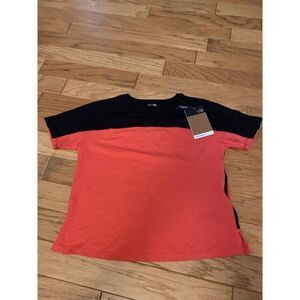 NWT The North Face, women's color block relaxed fit short sleeve t-shirt sz XS